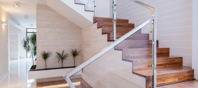 O corrimão ideal para as escadas internas de residências