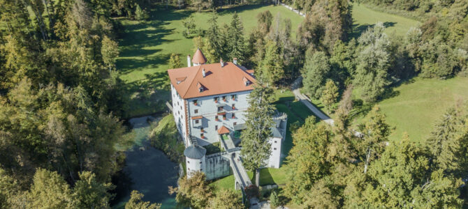 Arquitetura de Alto Padrão no Campo: O Refúgio de Luxo na Quinta da Baroneza